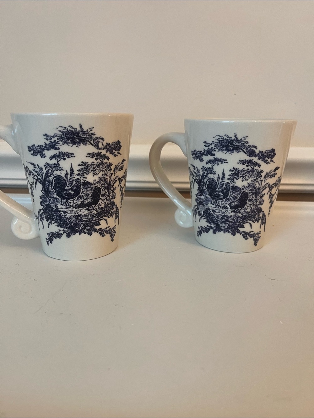 Country Blue Rooster Chicken California Pantry Ceramic Coffee Cups Mugs Set 2